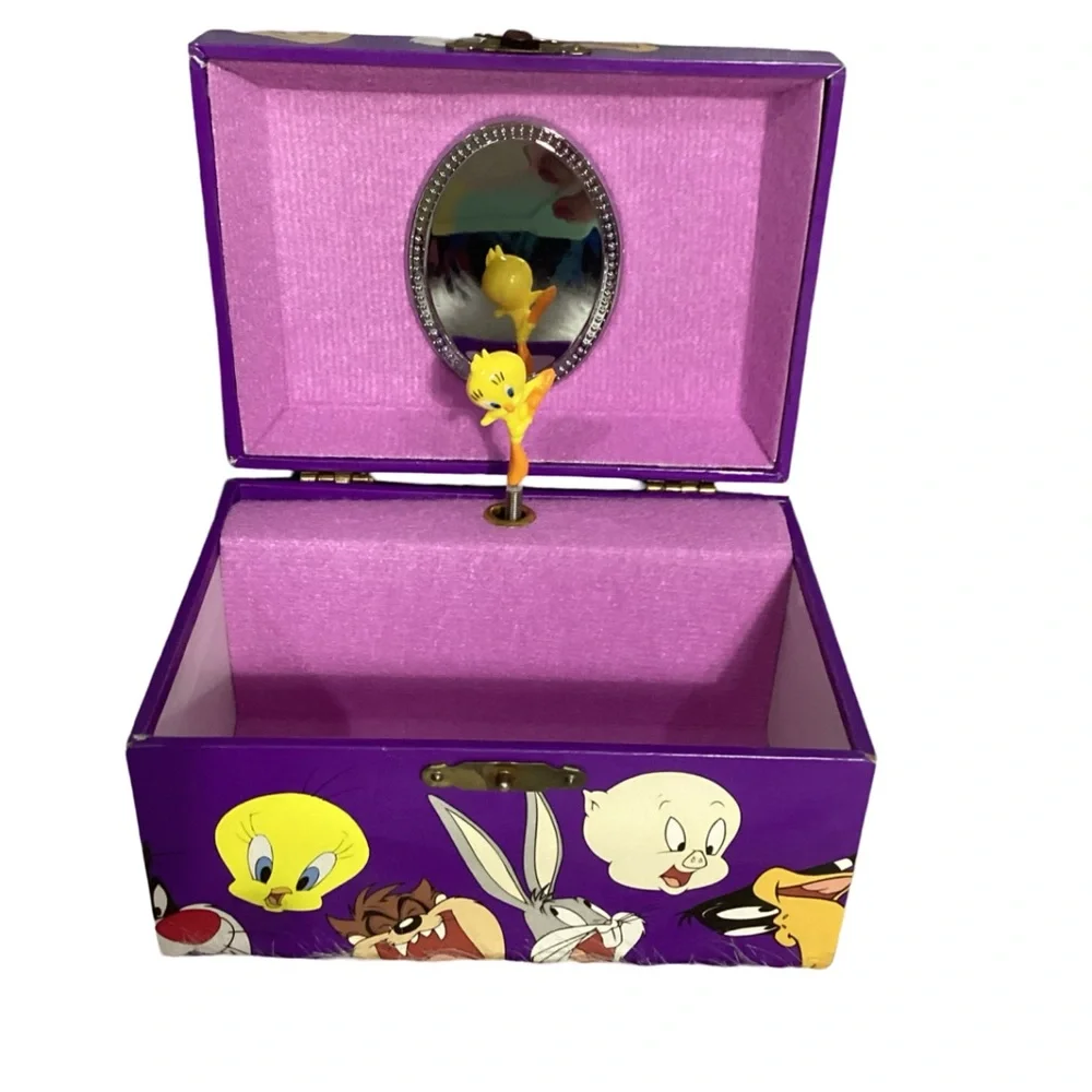 Vintage 1996 Looney Tunes Tweety Bird Wind Up Musical Jewelry Box